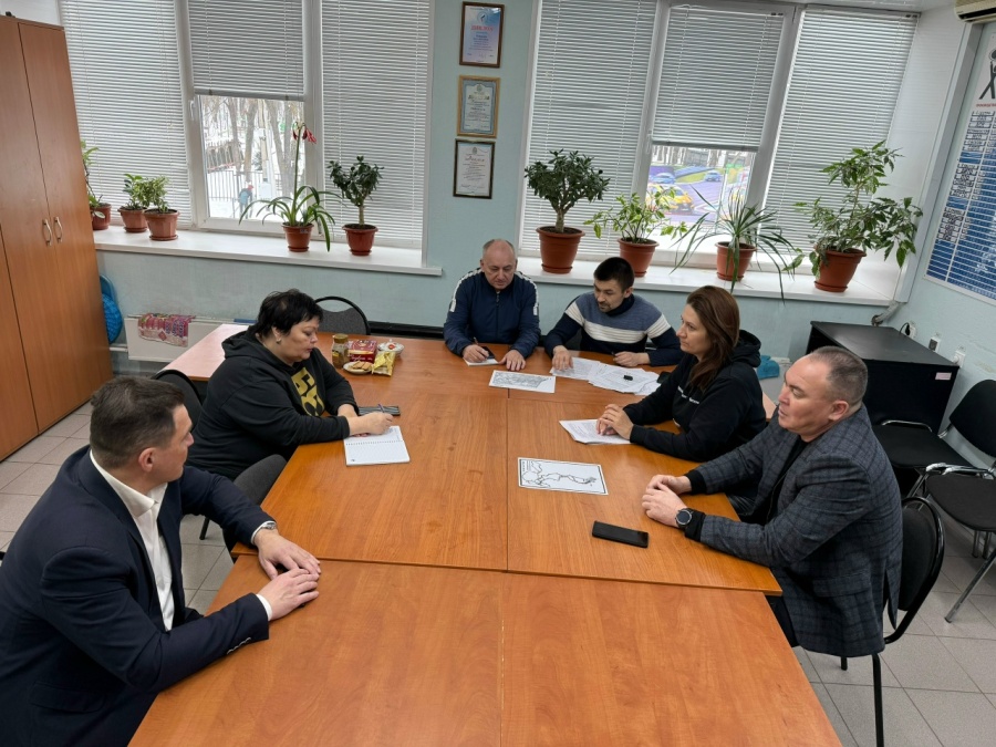 Осмотрели территорию, выработали ряд предложений Осмотрели территорию, выработали ряд предложений